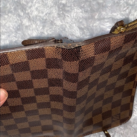 💕🌟HP🌟💕 LouisVuitton Damier Ebene Insolite - Picture 6 of 8